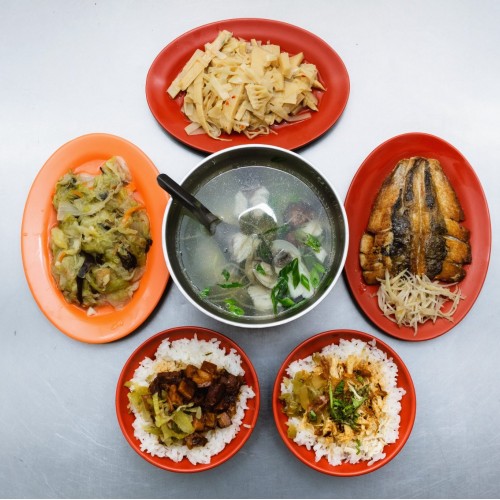 京典鮮魚湯(鳳山中華店)